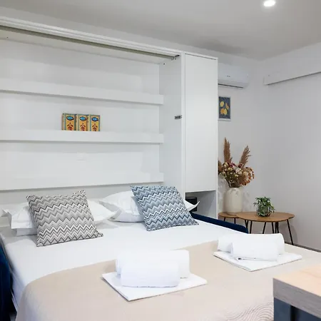 Vucko With Jacuzzi 마카르스카