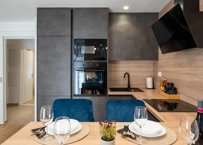 בית נופש Vucko With Jacuzzi